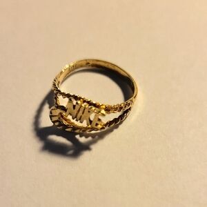 Gold Filigree Ring Vintage